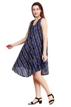Load image into Gallery viewer, New Women Stripe Print Rayon Casual Umbrella Summer Dress Free Size
